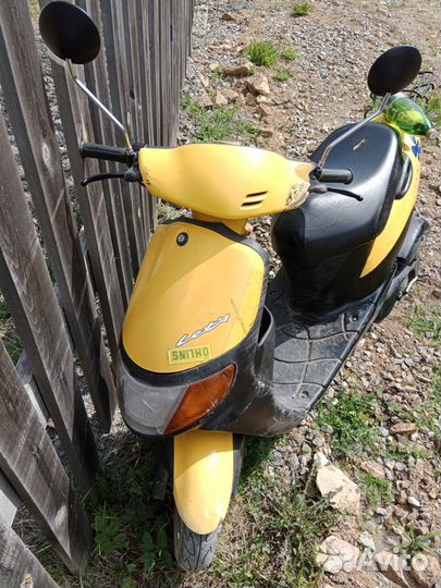 Продам скутер Suzuki Lets