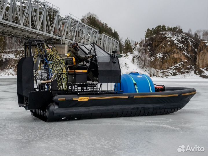 Аэролодка Alligator cargo 700 Черного цвета