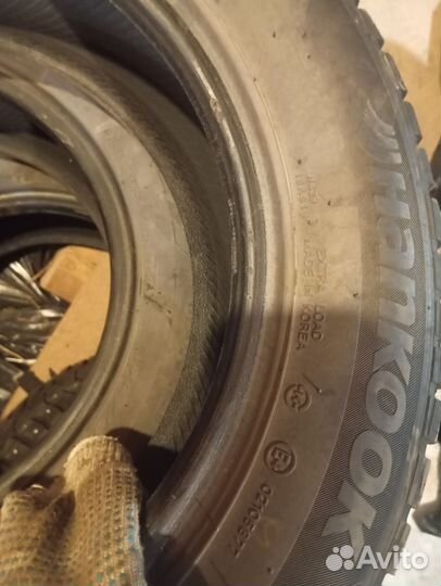 Hankook Winter I'Pike RS2 W429 175/65 R14