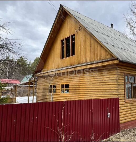 Дом 63 м² на участке 6 сот.