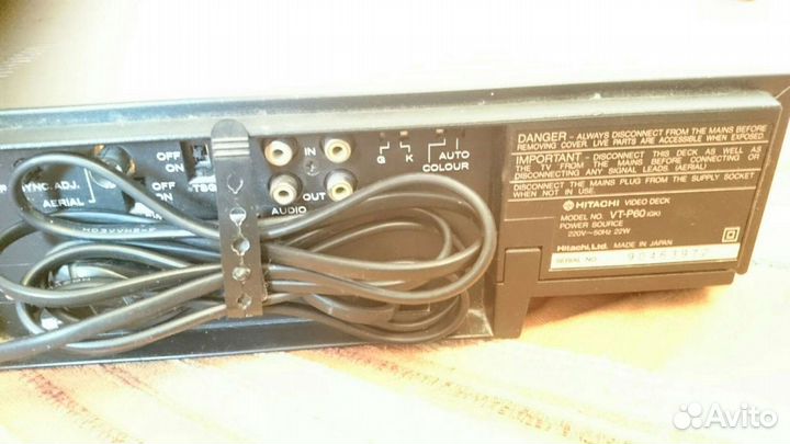 Video cassette player with recording hitachi P60