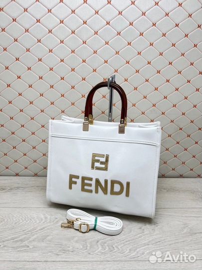 Женская сумка fendi