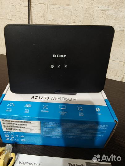 Роутер D-Link DIR-815