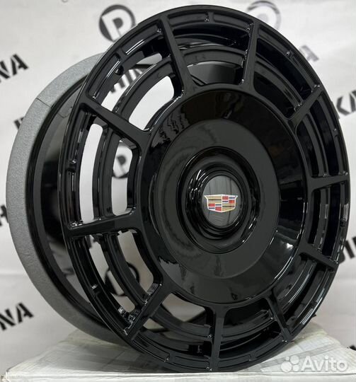 Кованые диски на Cadilac Escalade R24