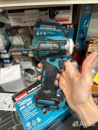 Винтоверт makita td001g