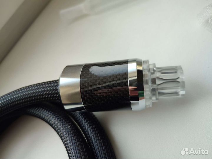 Сетевой кабель Monosaudio Carbon