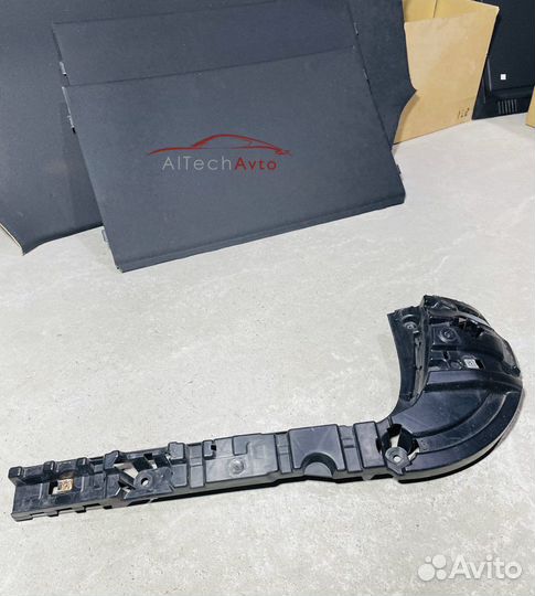 Крепление бампера заднее правое BMW X3 F25