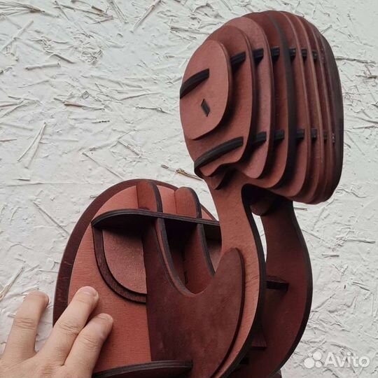 Вешалка, подставка для шлема, кепок, наушников