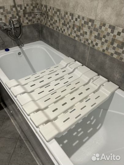 Детская ванночка с подставкой