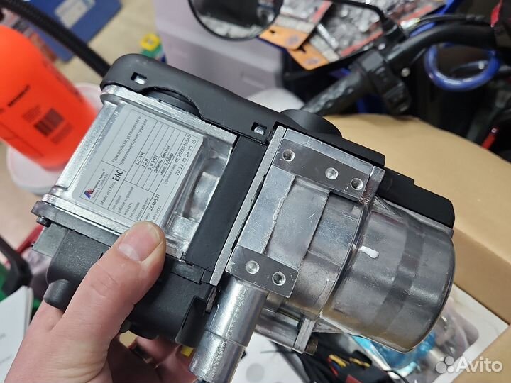 Автономный Подогревател двигателя 12,24 вольт