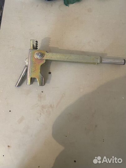 Зажимы опалубка аренда