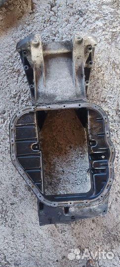 Поддон на Mercedes m119