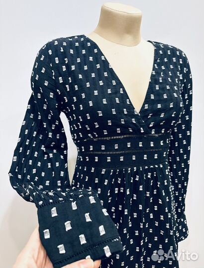 Красивое натуральное платье Zara