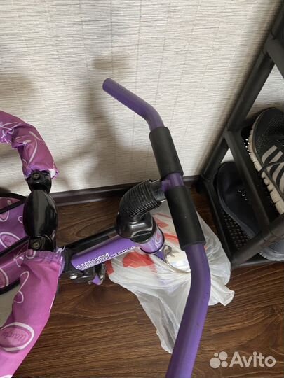 Велосипед детский с ручкой и крышей