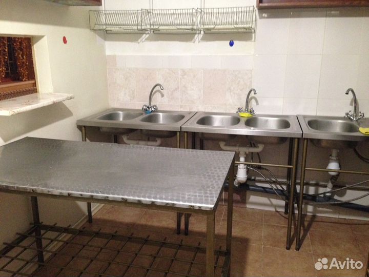 Продам (сдам) кафе-бар