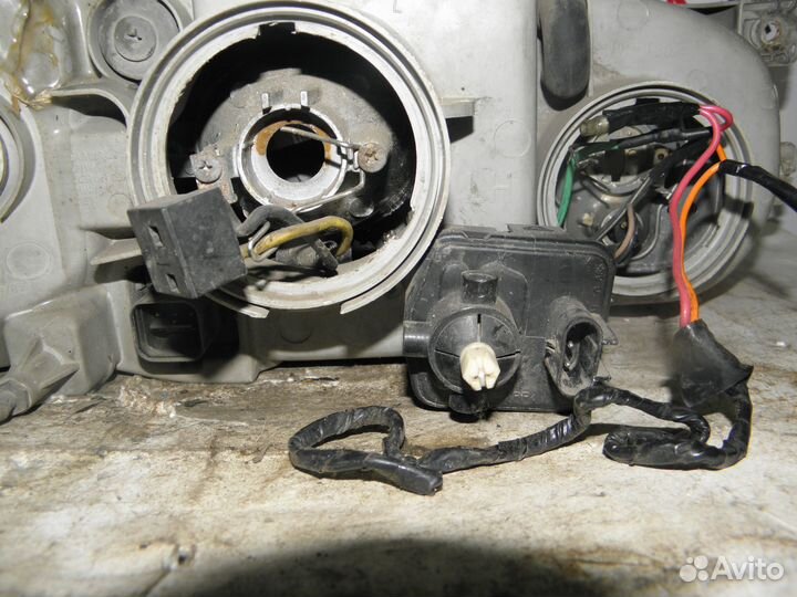 Фара Левая Hyundai Grandeur XG G6BP 9210139710