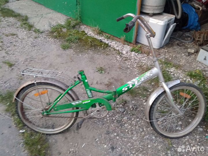 Два велосипеда складные десна