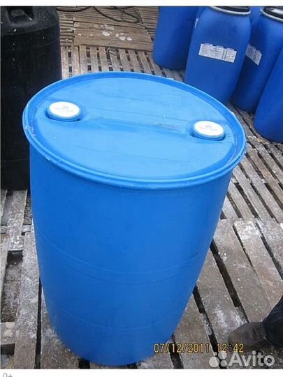 Бочки 200литров пластмасовые