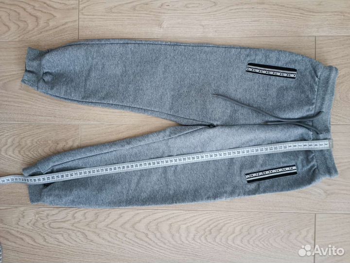 Спортивный костюм р. 128