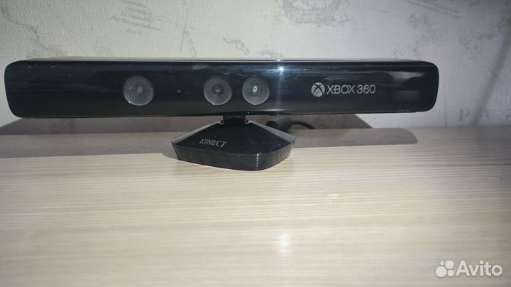 Xbox 360 freeboot kinect+2 джойстика