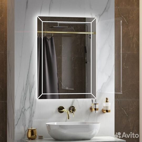 Зеркало с подсветкой для ванной