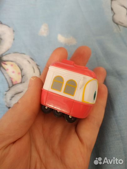 Роботы-поезда Альф, Салли