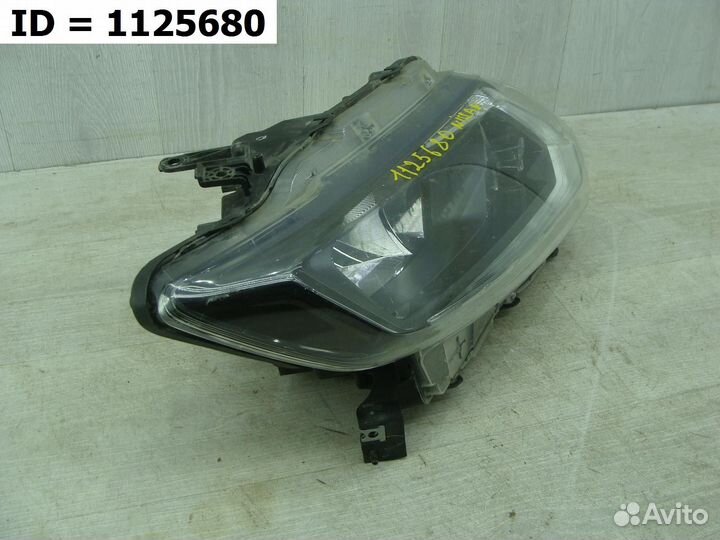 Фара правая Nissan X-Trail