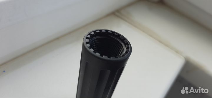 Головная часть сифона для газировки