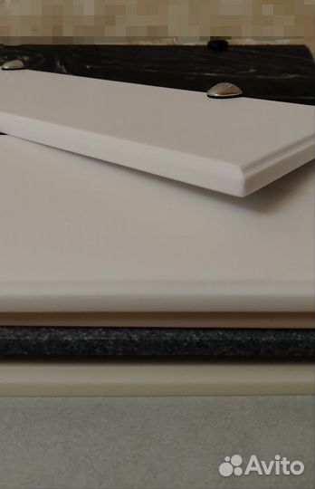 Полка в ванную комнату