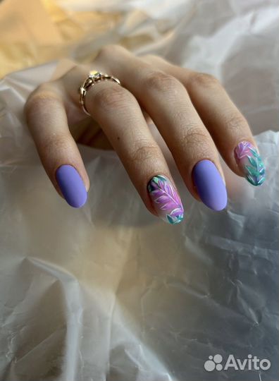 Маникюр / педикюр, покрытие гель-лаком