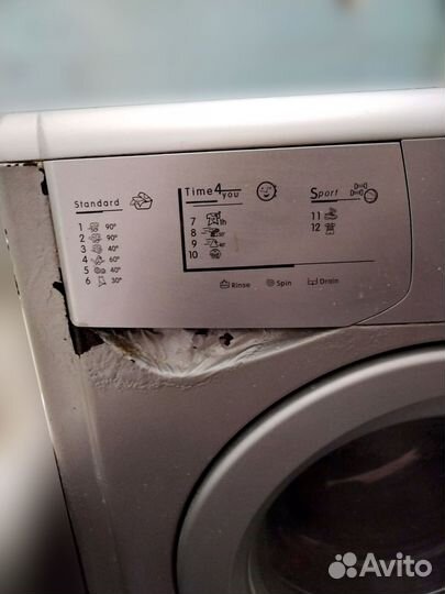 Стиральная машинка Indesit wise 107 S (Италия)