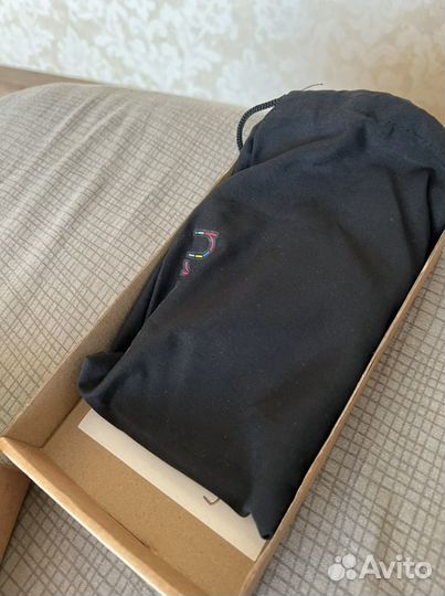 Чехол на iPhone 11 в виде кросс боди