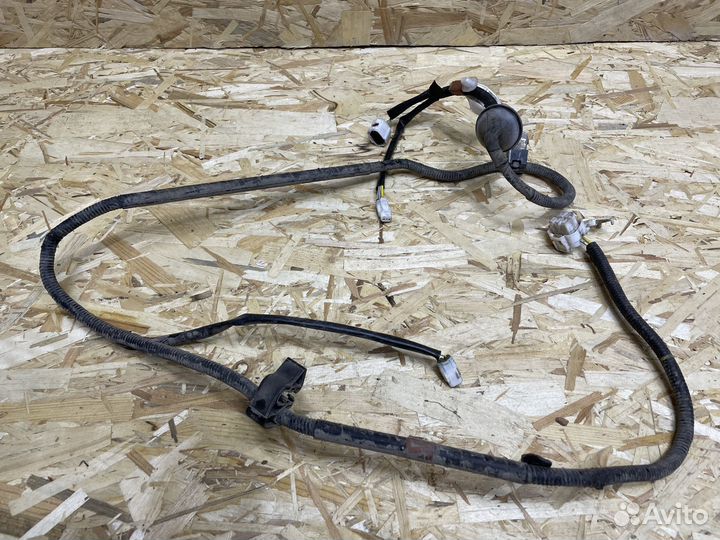 Проводка бензонасоса Toyota Rav4 40