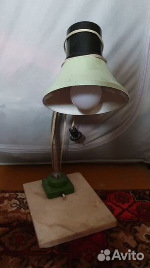 Лампа настольная СССР (с лампочкой 200)