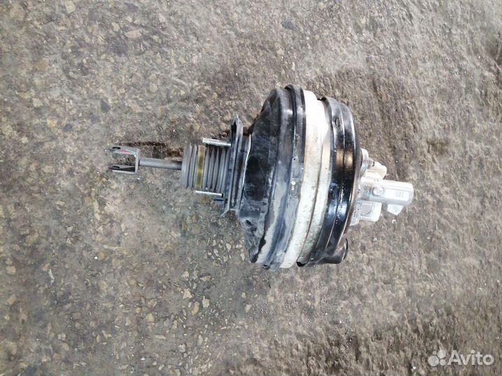 Тормозной цилиндр bmw F10 2,0