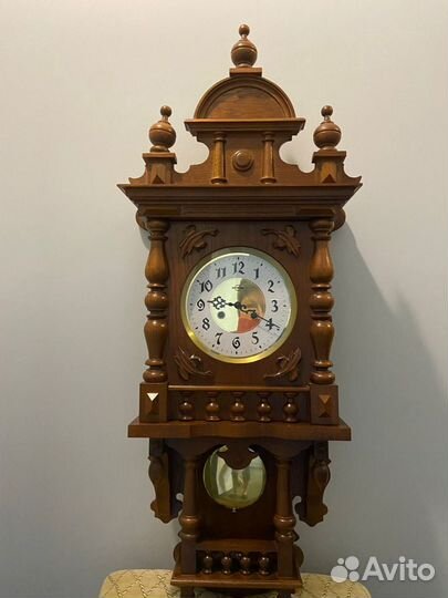 Часы старинные деревянные настенные