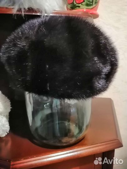 Берет из норки черной