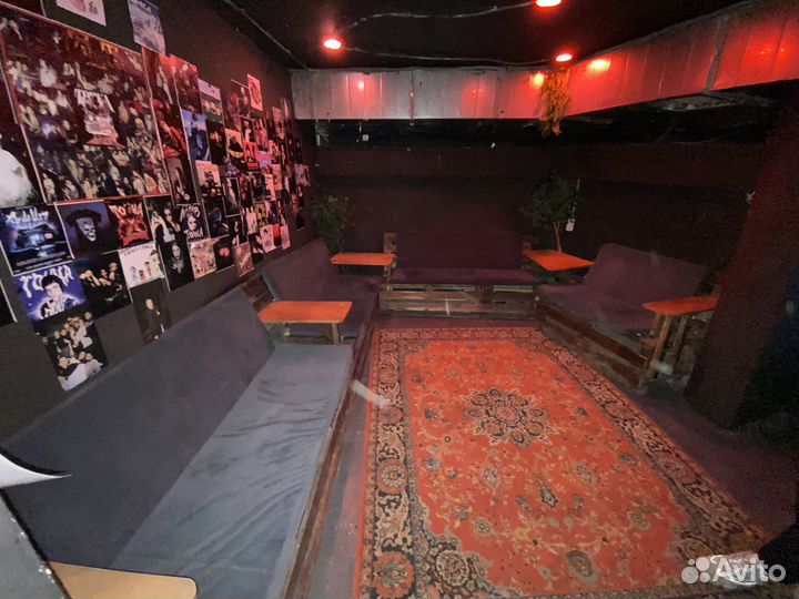 Диван из поддонов