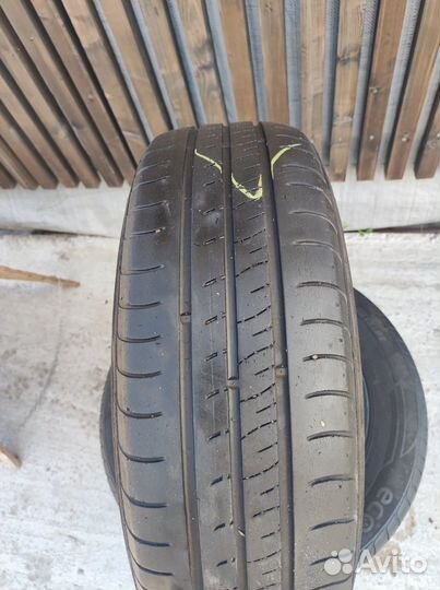 Kumho Ecowing ES01 KH27 185/65 R15
