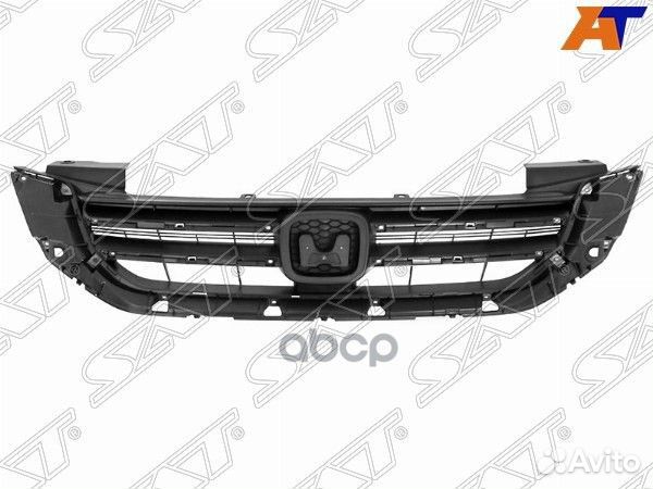 Решетка радиатора honda accord 13-15 ST-HD30-093-0