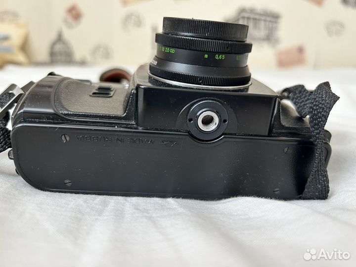 Фотоаппарат пленочный Зенит 122