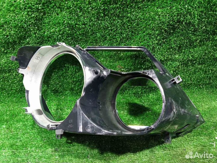 Маска фары Amarok (10-16) L б/у