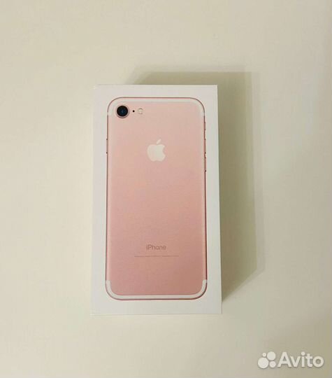 Коробка от iPhone 7