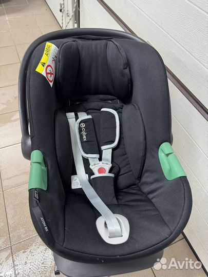 Автолюлька Cybex Aton B2 i-Size + Isofix Base One