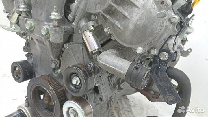 Двигатель Nissan VQ25