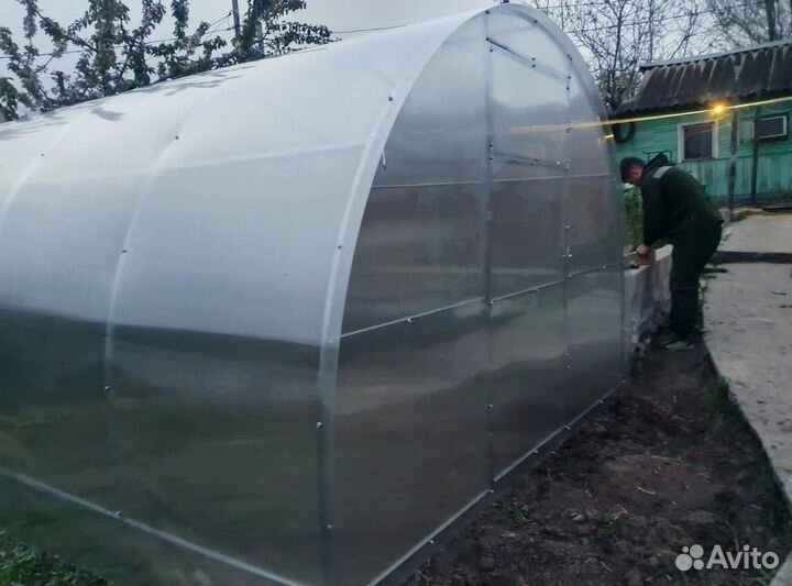 Теплица из поликарбоната