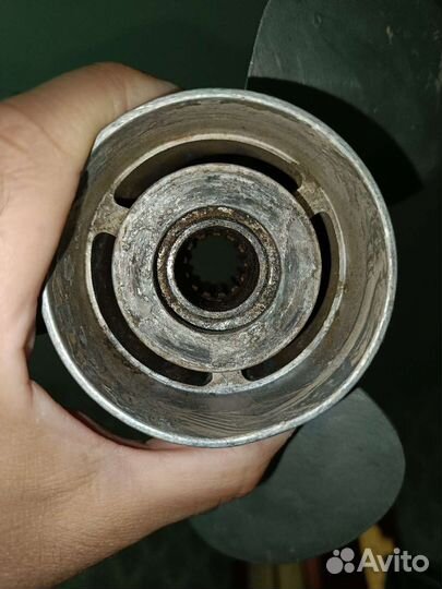 Винт гребной Solas