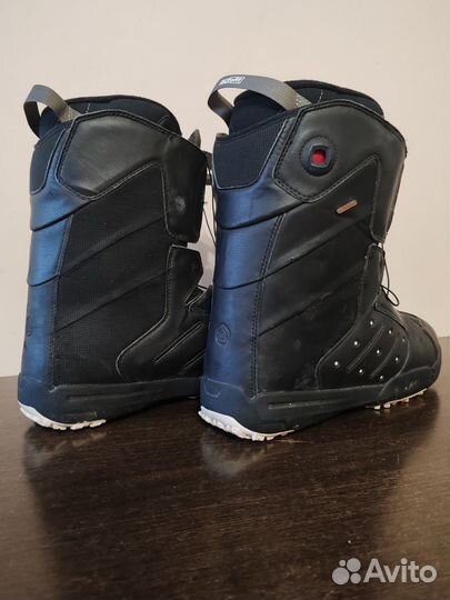 Сноубордические ботинки Salomon Simbio