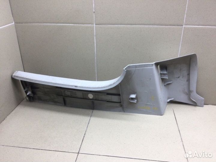 Накладка стойки средней левая Volkswagen Caddy BST