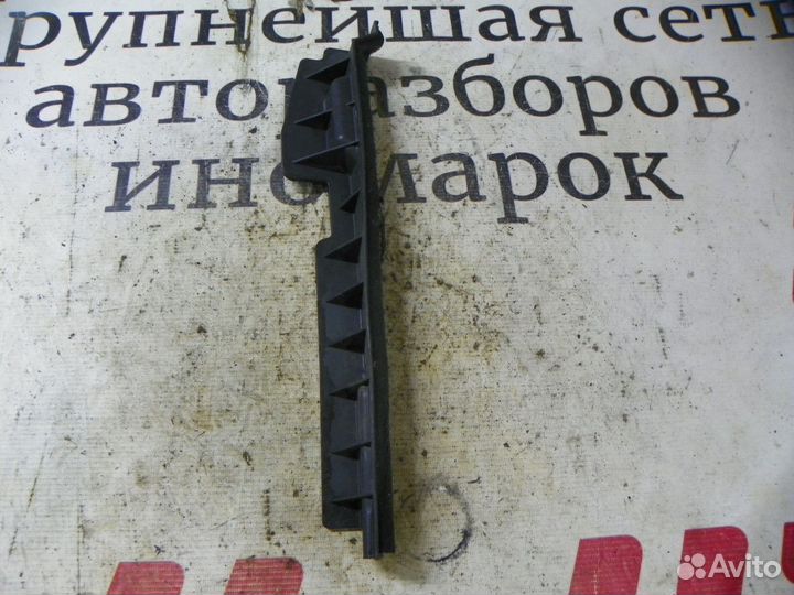 Воздуховод радиатора правый Kia Sportage III (2010